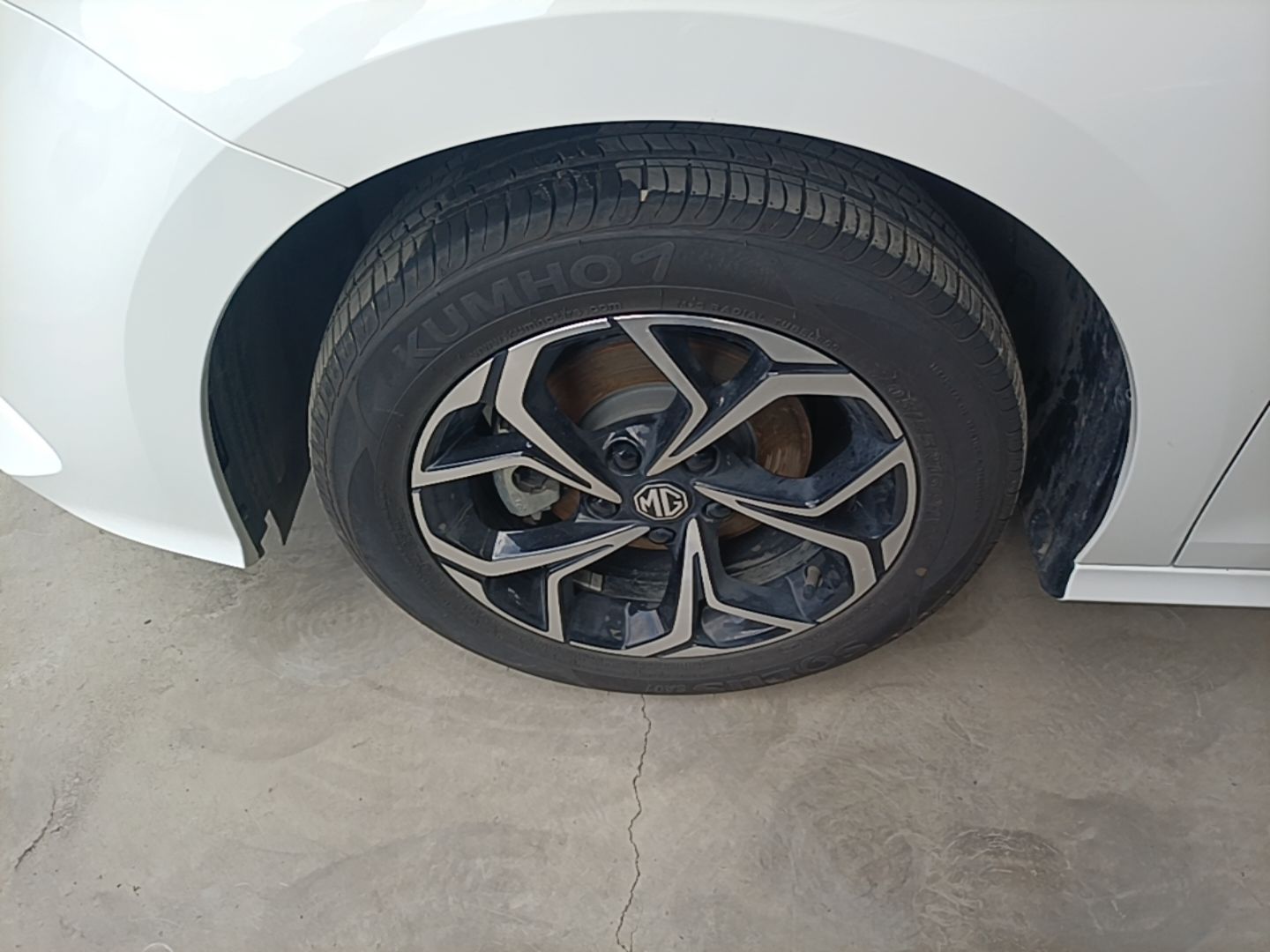MG 5 2023 180 DVVT CVT Luxury Edition — снимка 10