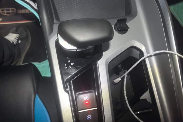 Used Geely Auto Preface 2021 2.0TD Luxury Version Gear Lever