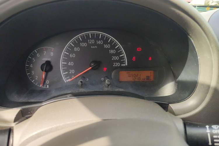 Used Nissan Sunny 2011 1.5XE Manual Comfort Edition
