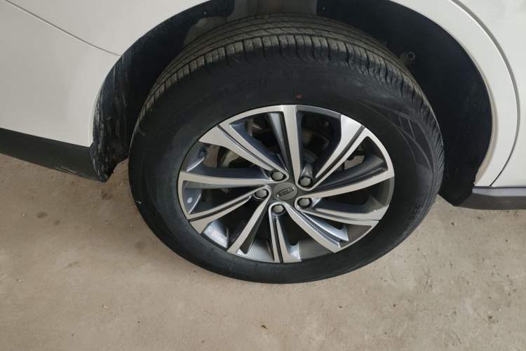 Used Geely Auto Vision X6 2020 1.4T CVT Luxury Edition