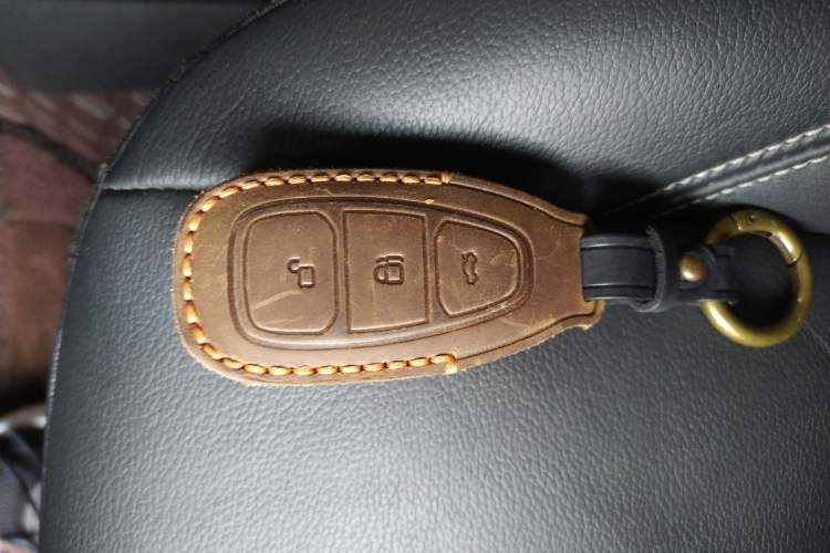 Used Ford Kuga 2017 EcoBoost 180 Two-Wheel-Drive Luxury Wing Edition