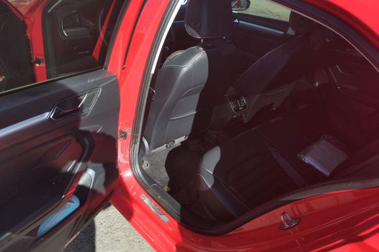 Used Volkswagen Lamando 2019 280TSI DSG Comfort Edition China VI standard