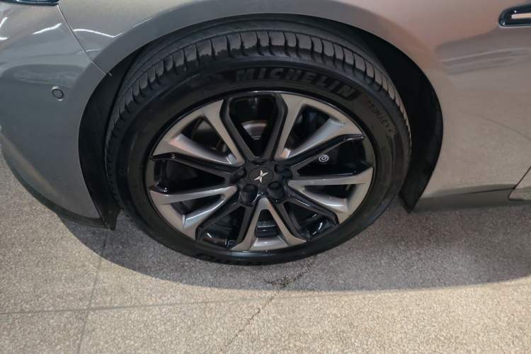 Used XPeng P7 2022 670N+ Left Front Wheel Hub