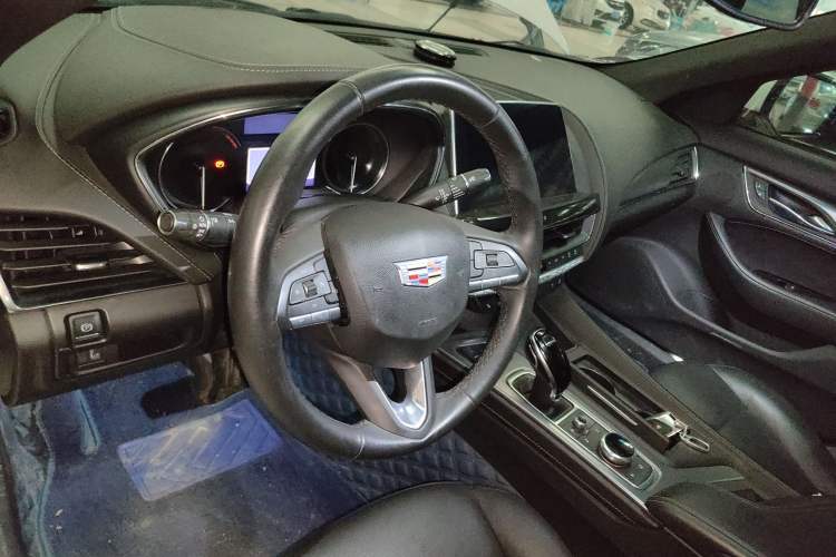 Used Cadillac CT5 2022 28T Luxury Version (Standard Edition) Steering Wheel