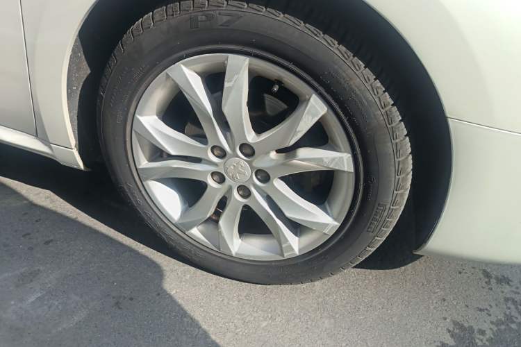 Used Peugeot 508 2013 2.0L 2nd Anniversary Edition with Automatic Sunroof – Classic Version
