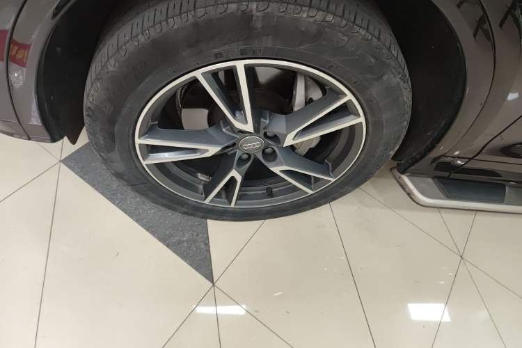 Used Audi Q5L 2018 40 TFSI Prestige Fashion Edition China VI
