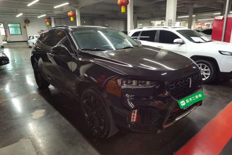 Used Wey VV7 2017 2.0T Flagship Model Front Right 45 Deg