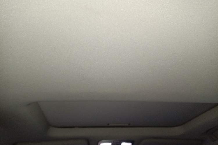 Used Geely Auto GX9 2014 2.4L Automatic Two-Wheel Drive Prestige Version Headliner