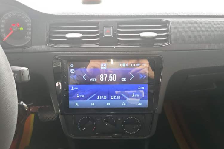 Used Volkswagen Santana 2019 1.5L Automatic Fashion Edition China VI Audio And AC Panel