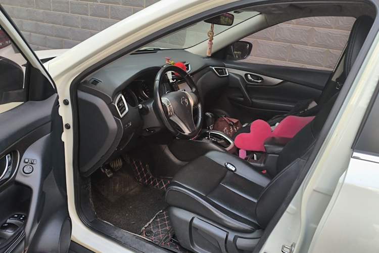 Used Nissan X-Trail 2014 2.0L CVT Comfort Edition 2WD
