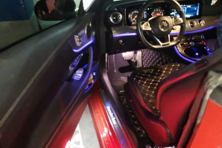 Used Mercedes-Benz E-Class 2017 E 200 4MATIC Coupe Driver Seat