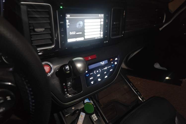 Used Honda Elysion 2016 2.4L Supreme Edition
