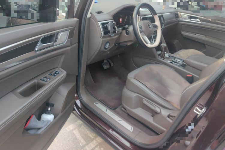 Used Volkswagen Viloran 2020 330TSI Business Edition Driver Seat