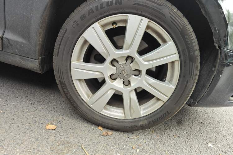 Used Audi A6L 2009 2.4L Luxury Edition Right Front Wheel Hub