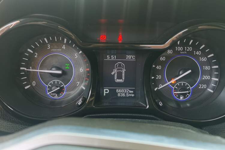 Used JMC Yusheng S350 2016 2.0T Automatic All-Wheel Drive Gasoline Luxury Edition 5 Seats Instrument Cluster