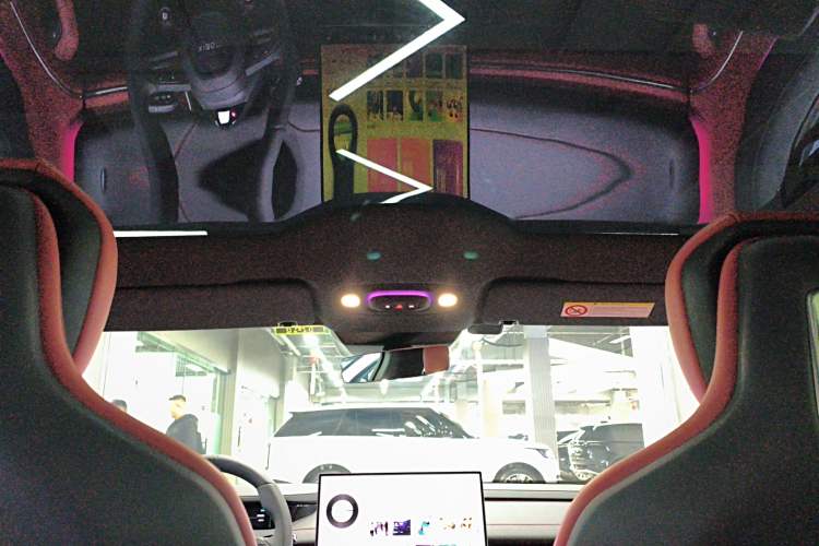 Used Xiaomi Auto SU7 2024 Rear-Drive Long-Range Intelligent Driving Version Headliner