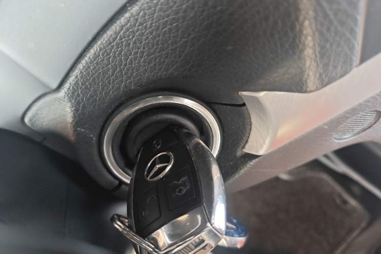 Used Mercedes-Benz E-Class 2014 E 200 Coupe Vehicle Key