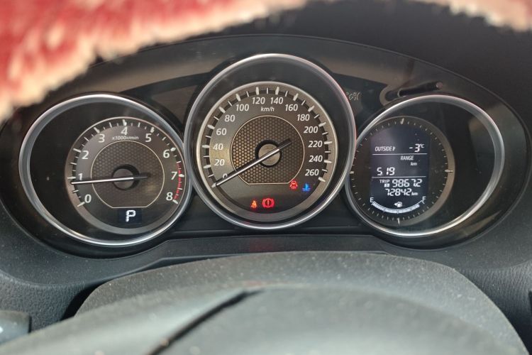 Used Mazda Atenza 2015 2.0L Blue Sky Fashion Edition