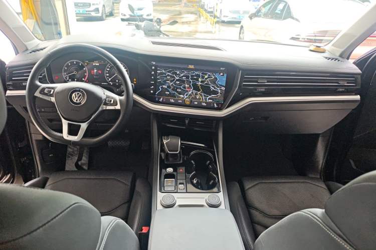 Used Volkswagen Touareg 2019 3.0 TSI RuiFeng Edition China VI Standard
