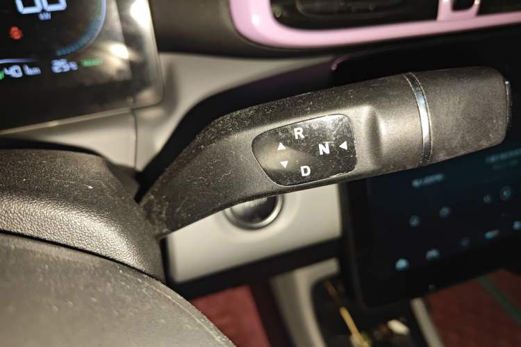 Used Leapmotor T03 2021 400 Micro-Sugar Version Gear Lever