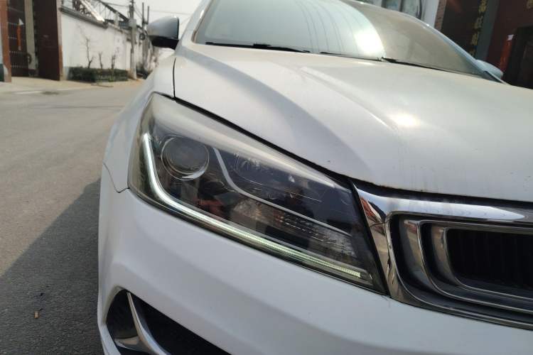 Used Geely Auto Emgrand 2019 Leading Edition 1.5L Manual Luxury Model China VI Standard
