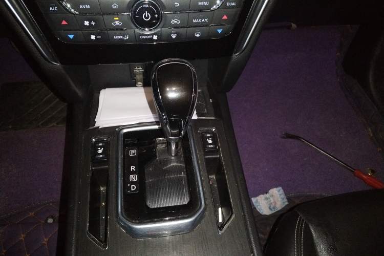 Used Venucia T90 2017 2.0L CVT Leading Edition