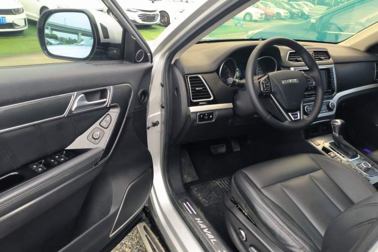 Used Haval H6 Coupe 2015 Blue Label 2.0T Automatic Two-Wheel Drive Elite Model