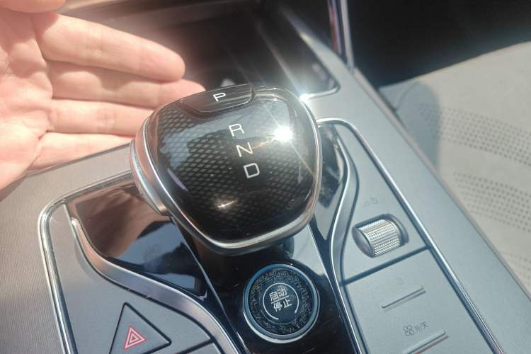 Used BYD Tang New Energy 2024 DM-i Glory Edition 112KM Prestige Model