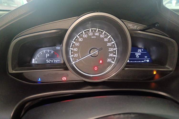 Used Mazda 3 Axela 2017 Hatchback 1.5L Automatic Luxury Model Emission Standard China V