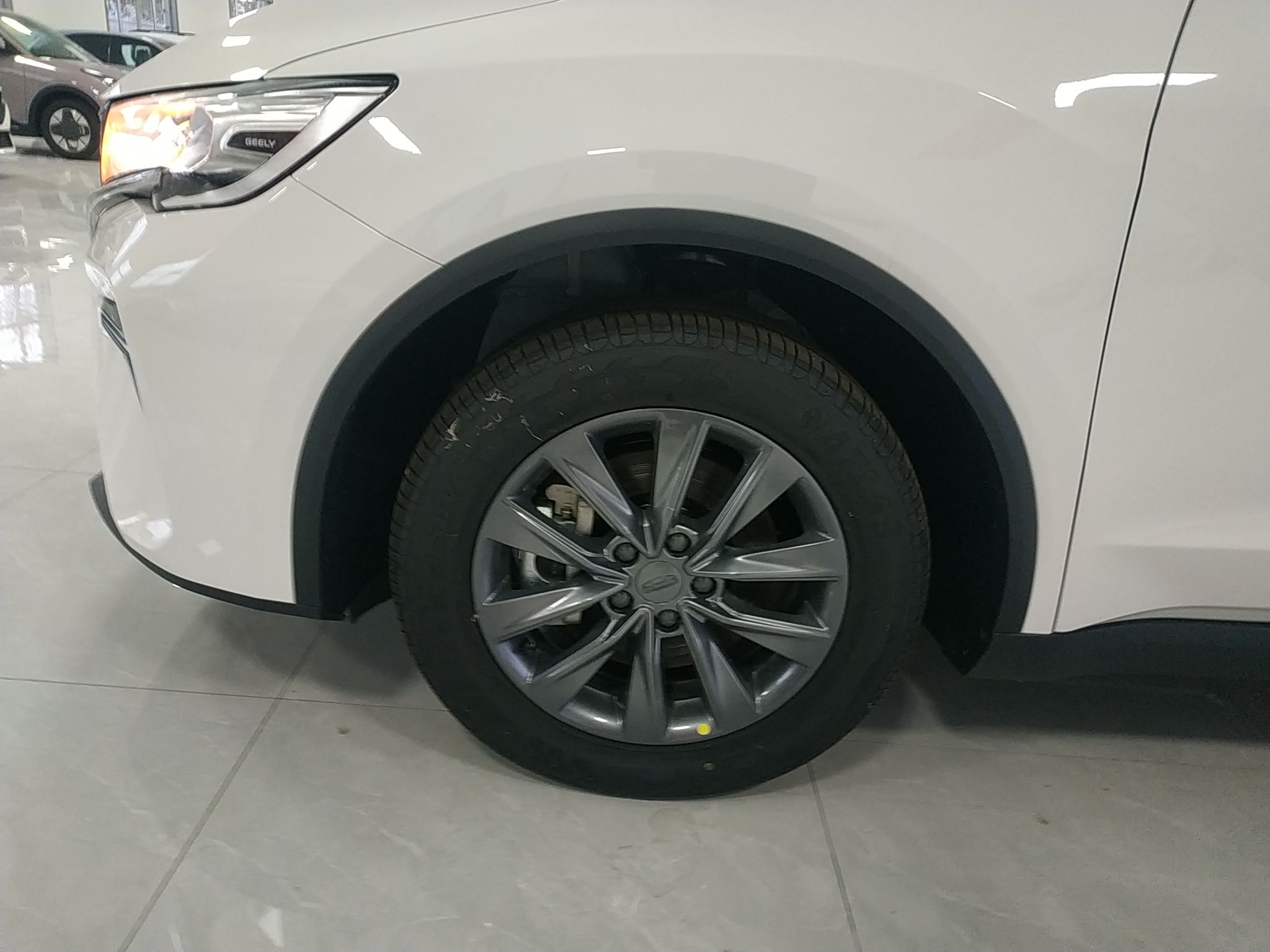 Geely Auto Jiajie 2023 Geely Jiaji L 1.5TD DCT Comfort Edition — снимка 10