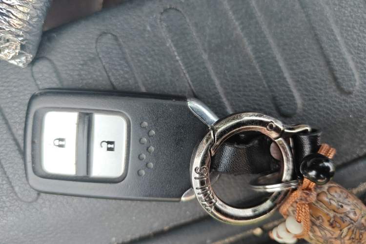 Used Honda Jade 2014 1.8L CVT Luxury Edition 5 seats