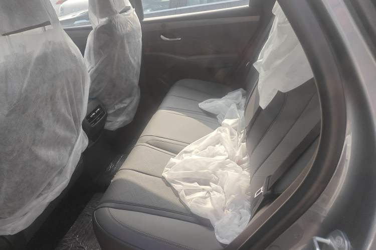 Used BYD Qin PLUS 2025 DM-i Smart Drive 55KM Leading Model
