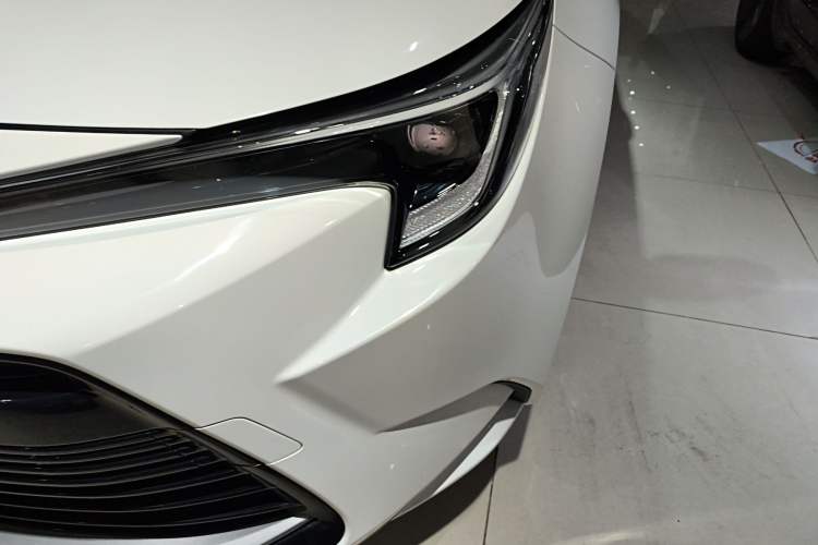 Used Toyota Levin 2023 Smart Electric Hybrid Dual-Engine 1.8L Luxury Edition
