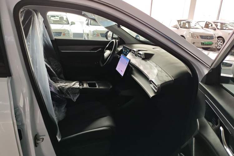 Used Dongfeng Aeolus SKY EV01 2025 530 km AIR Elite Edition
