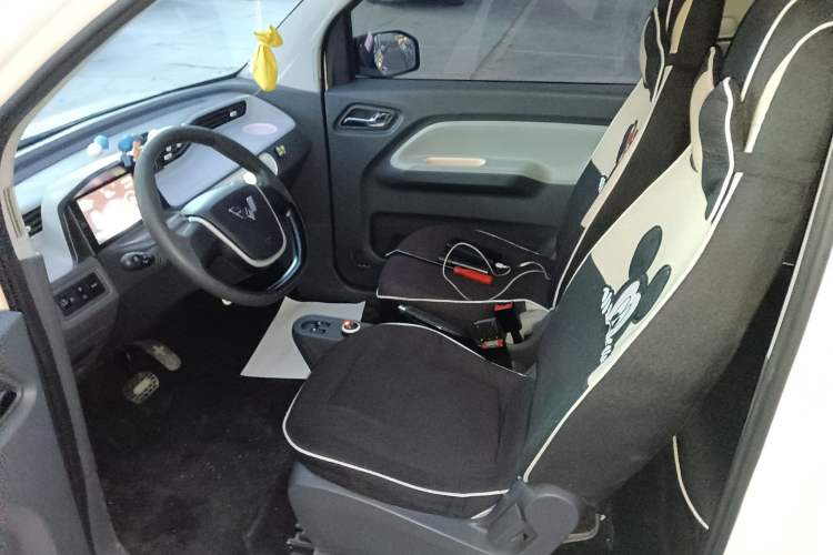 Used Wuling Hongguang MINIEV 2022 Macaron Premium Model – Lithium Iron Phosphate