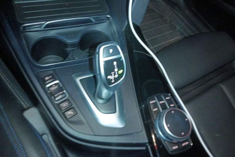 Used BMW 3 Series GT 2020 320i M Sport Night Edition
