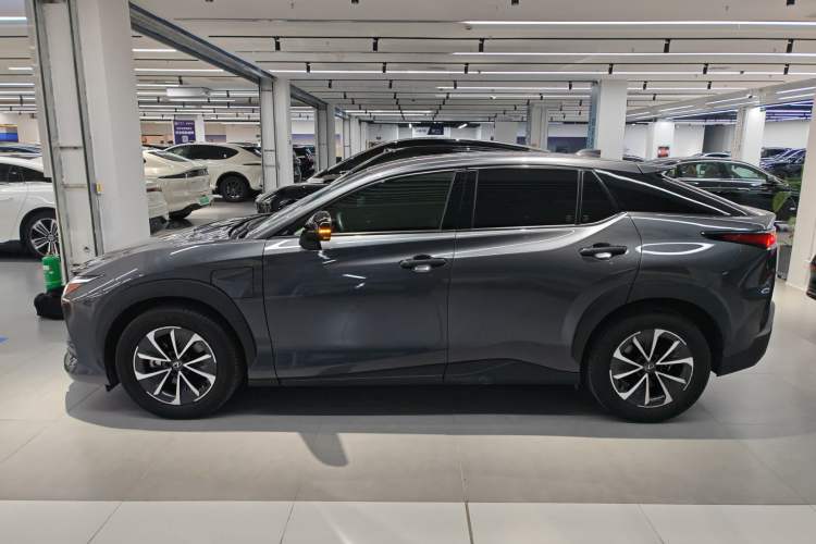 Used Lexus RZ 2023 450e All-Wheel-Drive Long-Range Version