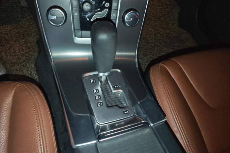 Used Volvo S60 2012 1.6T DRIVe Comfort Edition