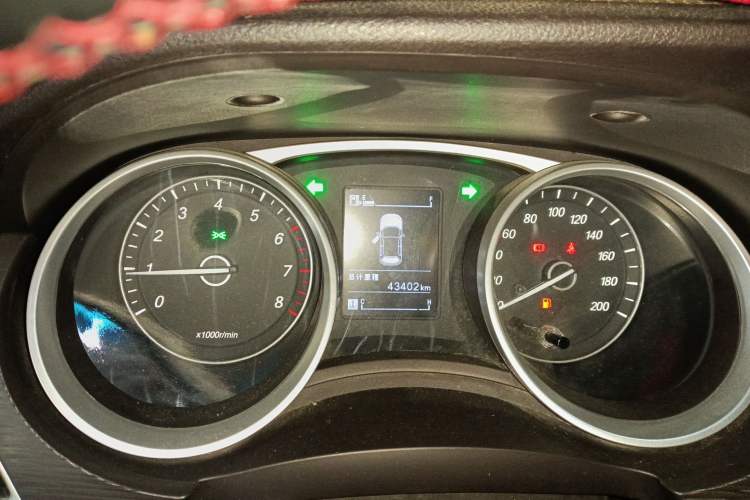 Used Baojun 730 2016 1.5L Manual Value Edition 7 Seats China V Emission Standard