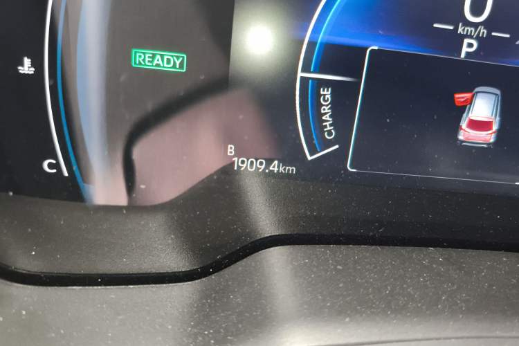 Used Toyota Corolla Cross 2024 2.0L Smart Electric Hybrid Dual-Engine Pioneer Edition