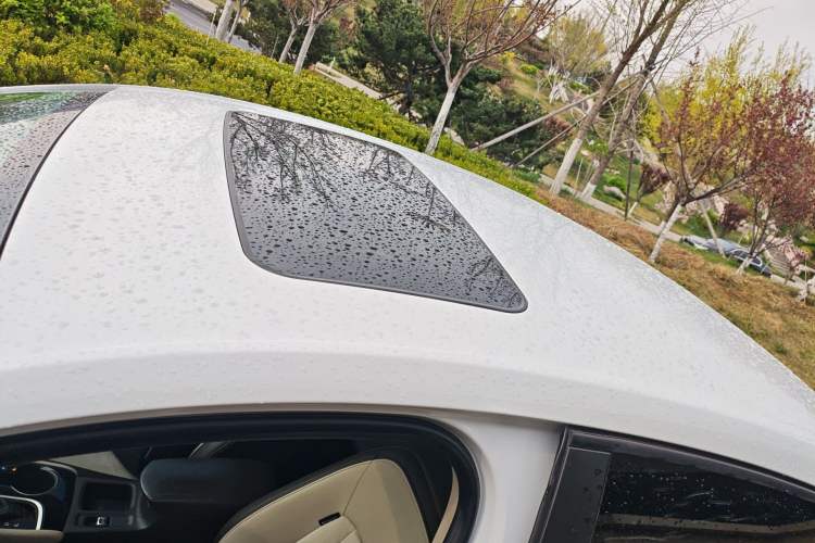 Used Buick Verano 2015 Sedan 15S Automatic Leading Model Roof