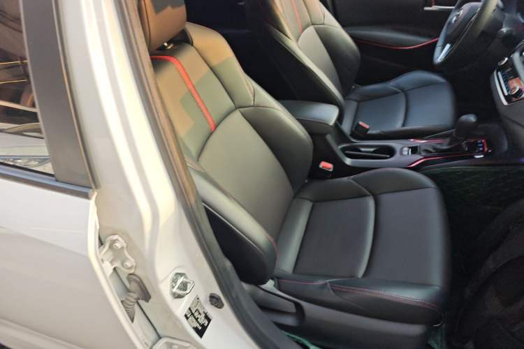 Used Toyota Levin 2021 Dual-Motor 1.8H E-CVT Sport Edition
