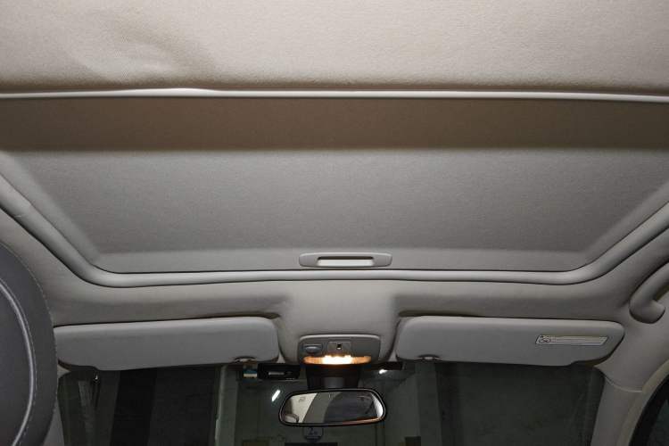 Used Citroen C5 2013 2.3L Automatic Prestige Edition
