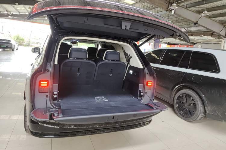 Used Zeekr 9X 2025 Max Edition