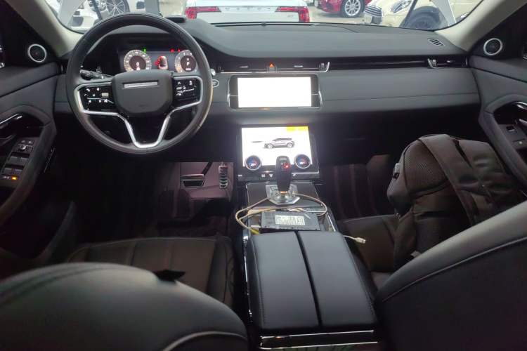 Used Land Rover Range Rover Evoque 2023 Aurora L 249 PS Collins Antique Bronze Special Edition