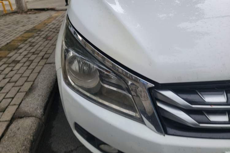 Used Venucia T70 2016 1.6L Manual Ruixing Edition
