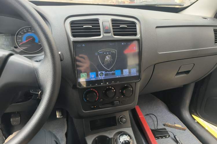 Used Dongfeng Fengon 330 2014 1.5L Manual Utility Version DK15