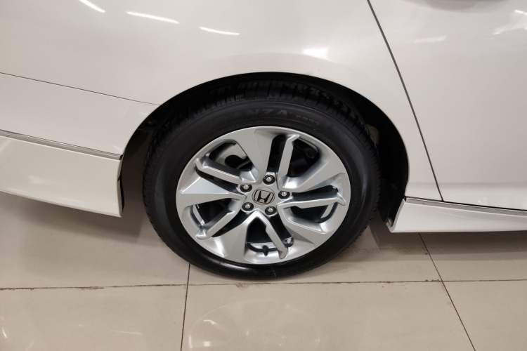 Used Honda Accord 2018 230TURBO Comfort Edition China VI Emission Standard Exterior 5
