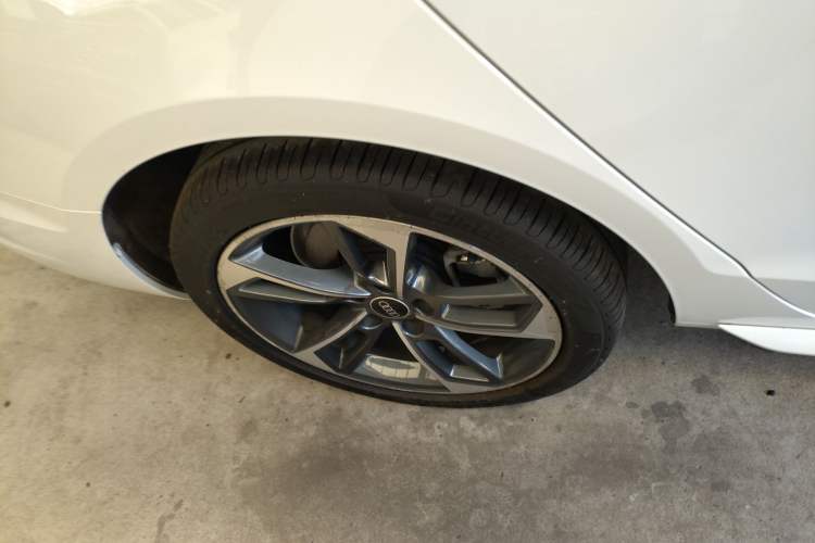 Used Audi A4L 2022 40 TFSI Fashion Dynamic Model