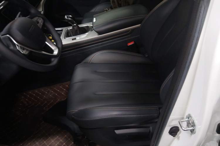 Used CHANGAN OSHAN X7 2020 1.5T Manual Luxury Version